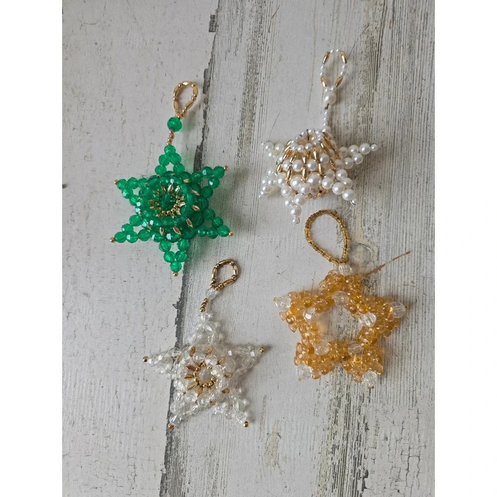 Beaded star ornament green gold pearls Xmas tree